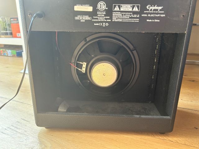 Epiphone ELECTAR 15R Guitar Amp - Good Working Order | in Didsbury