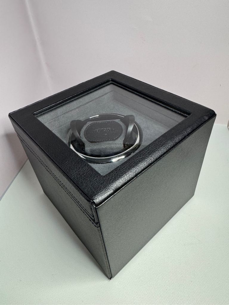Rothwell Automatic Watch Box (Winder)