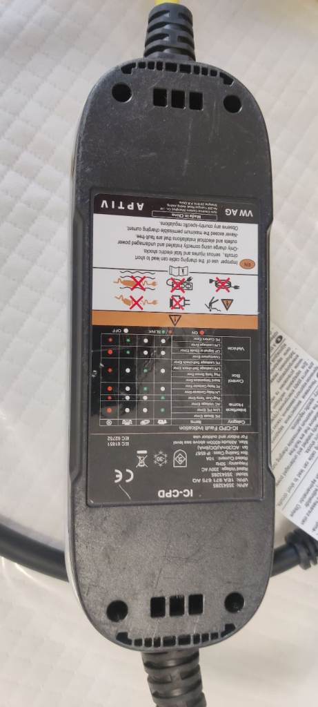 Electric car charging cable, 3 pin - type 2