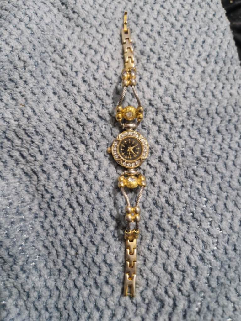 Vintage potential quartz watch 