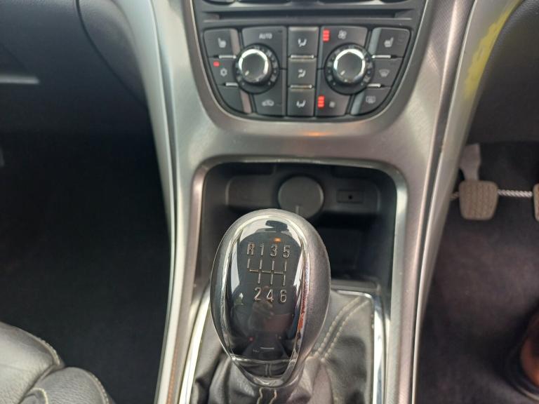 2011 Vauxhall Astra 2.0 CDTi 16V ecoFLEX Elite [165] 5dr HATCHBACK Diesel Manual