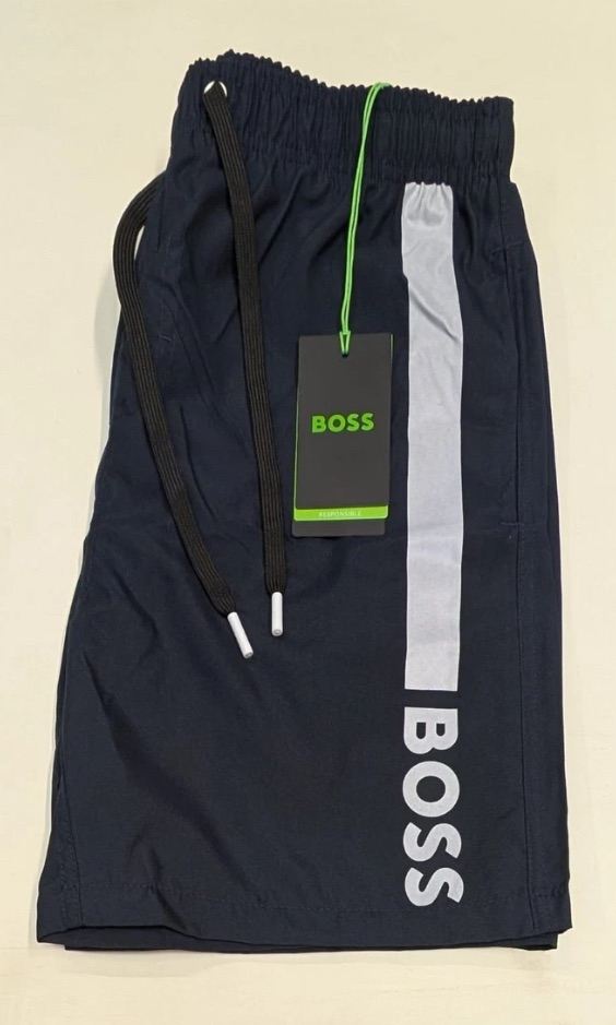Hugo boss shorts XL