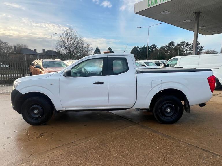 2018 Nissan Navara 2.3 dCi Visia King Pickup Extended Cab 4dr Diesel Manual 4WD Euro 6 (s/s) ( Pi...