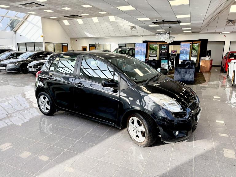 2011 Toyota Yaris 1.33 VVT-i TR 5dr [6] HATCHBACK PETROL Manual