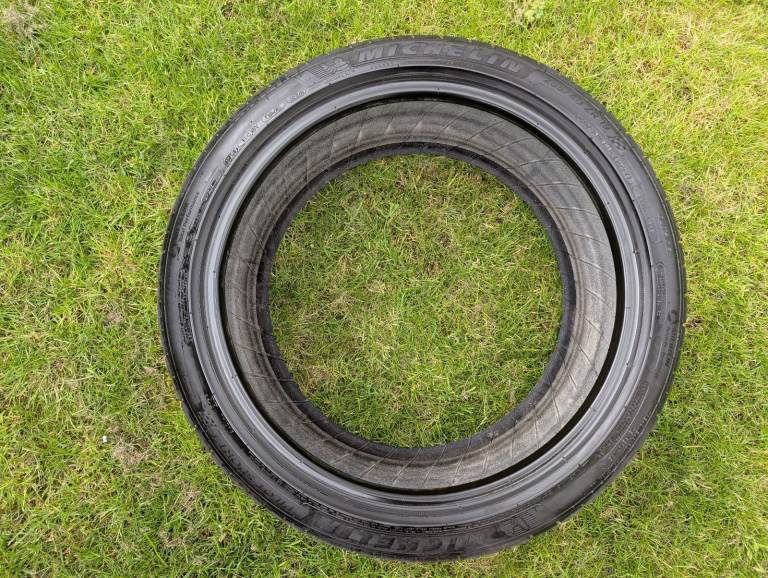 Michelin Pilot Sport 4 255 40 19
