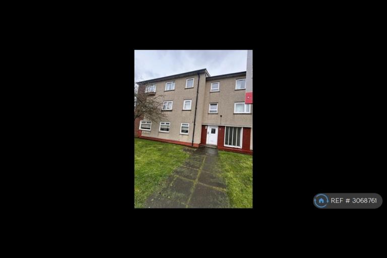3 bedroom flat in Marswood Green, Hamilton, ML3 (3 bed) (#3068761)