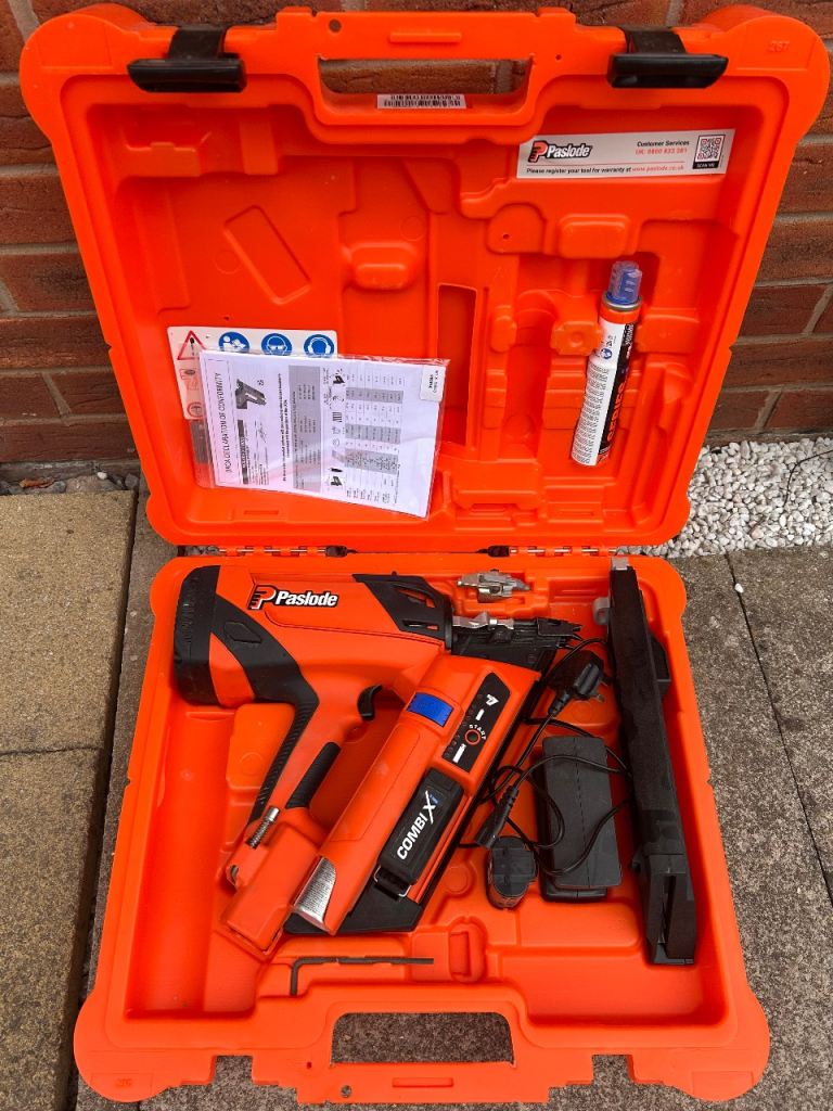 Paslode Combi X Nail Gun Kit in Case – Good Condition