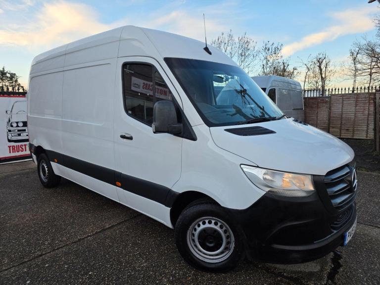 2019 Mercedes-Benz Sprinter 3.0t Chassis Cab CHASSIS CAB DIESEL Manual