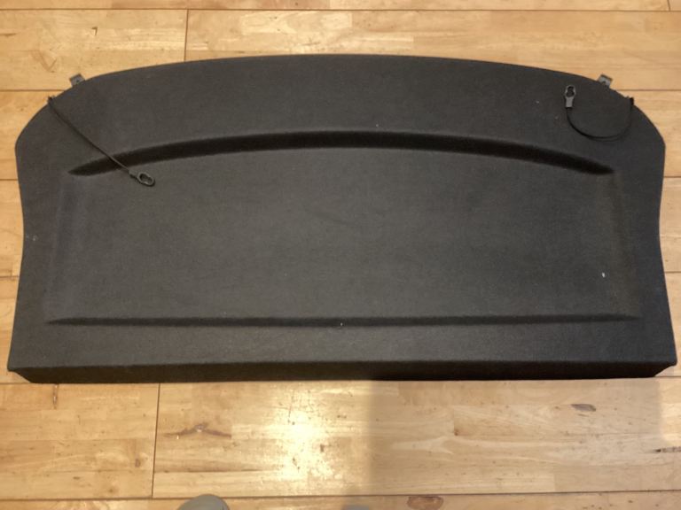 BMW SERIES 1 - Parcel Shelf - 63/2013  - Like New - 