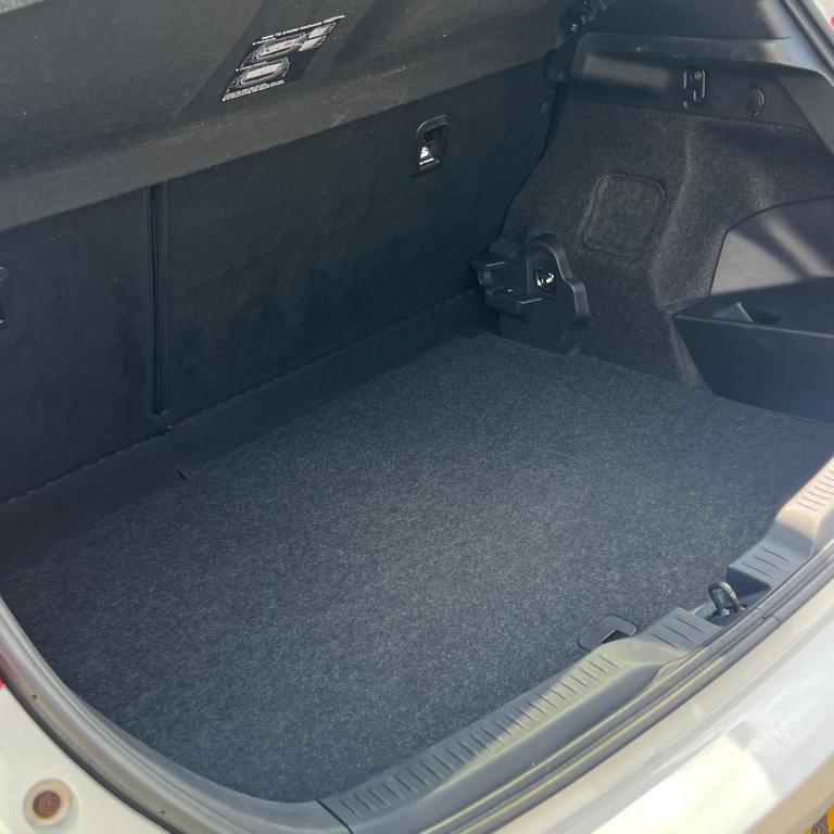 Toyota, AURIS, Hatchback, 2014, Other, 1798 (cc), 5 doors