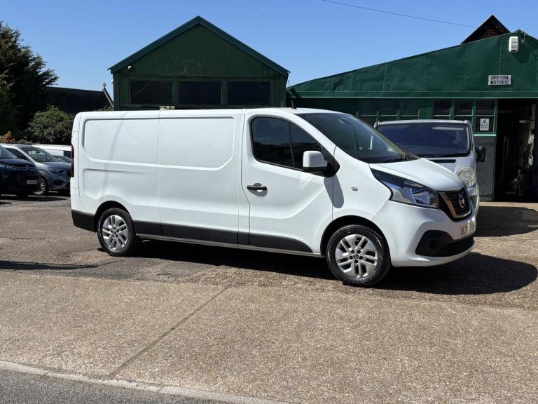NISSAN NV300 2.0 dCi 30 Tekna White Manual Diesel 2020