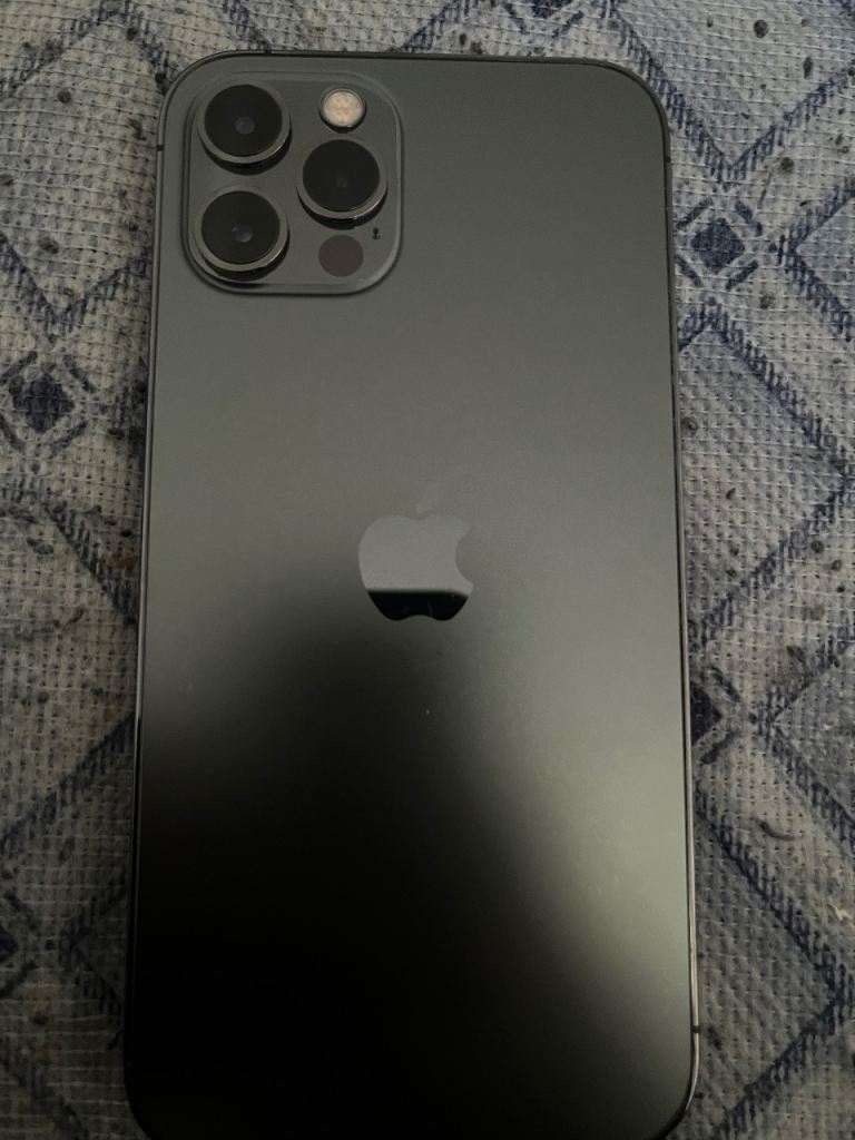 Apple iPhone 12 Pro  – Graphite, Good Condition