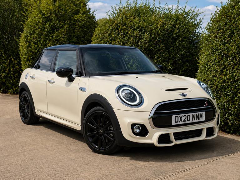 2020 20 MINI COOPER S SPORT HATCHBACK 5 DOOR WHITE 2.0 192BHP EURO 6 MANUAL