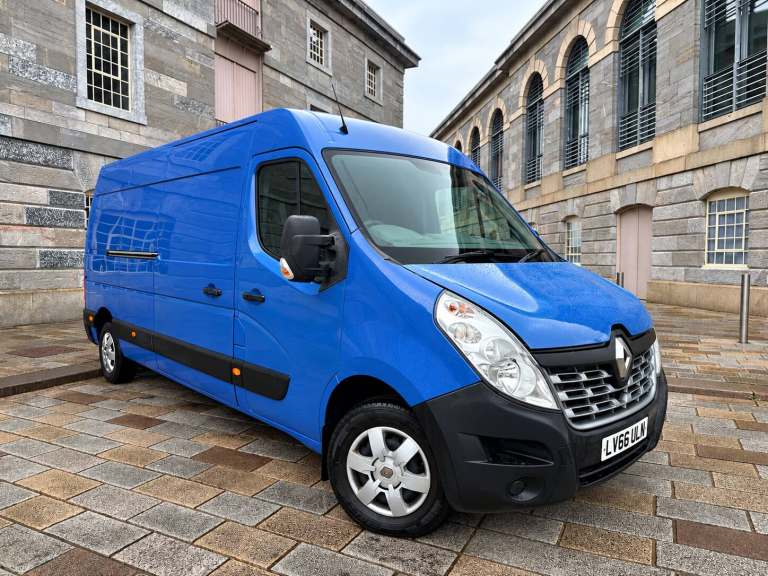 2016 Renault Master LM35dCi 130 Business+ Medium Roof Van PANEL VAN Diesel Manual