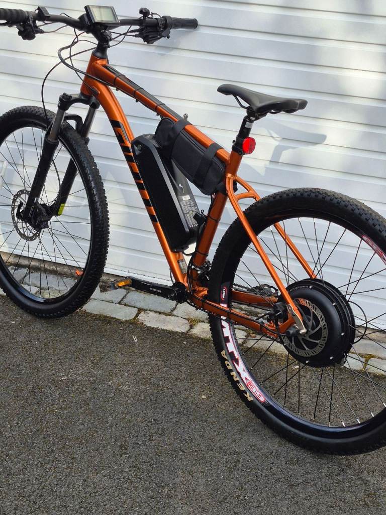 Giant ebike 