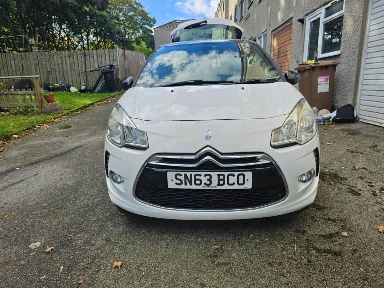 Citroen, DS3, Hatchback, 2013, Manual, 1560 (cc), 3 doors