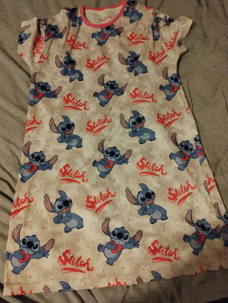 Stitch clothes 