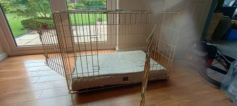 PUPPY / DOG CAGE - high quality / as new
