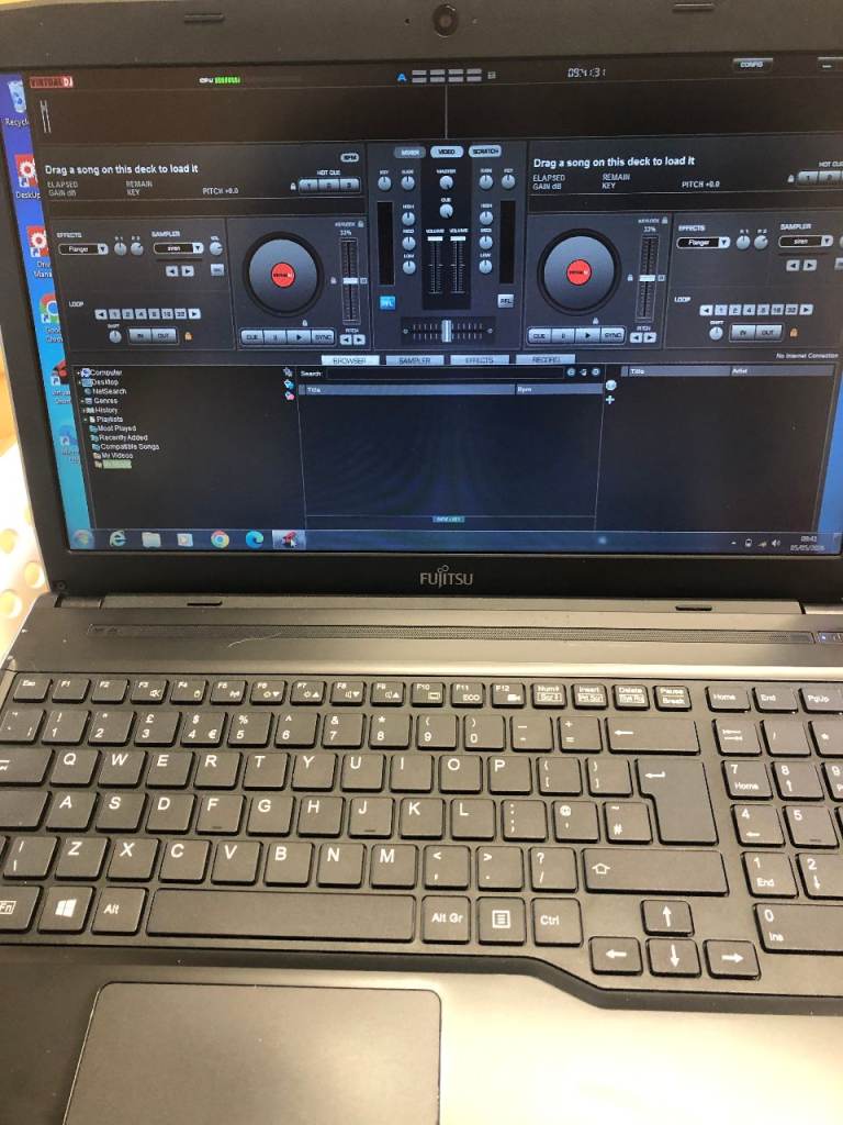 Karaoke/Music Tracks Hard Drive c/w Fujitsu Laptop