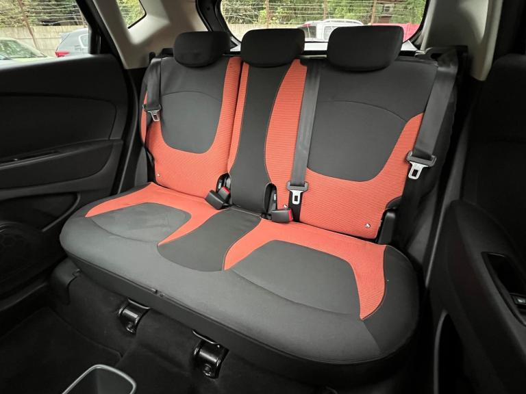 2017 Renault Captur 1.5 dCi ENERGY Dynamique S Nav SUV 5dr Diesel Manual Euro 6