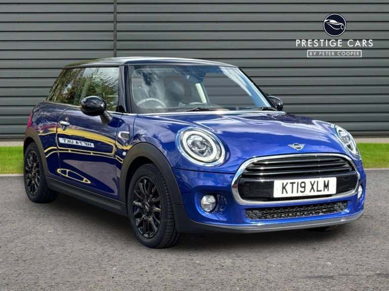 2019 MINI Hatch 1.5 Cooper Classic Euro 6 (s/s) 3dr HATCHBACK Petrol Manual
