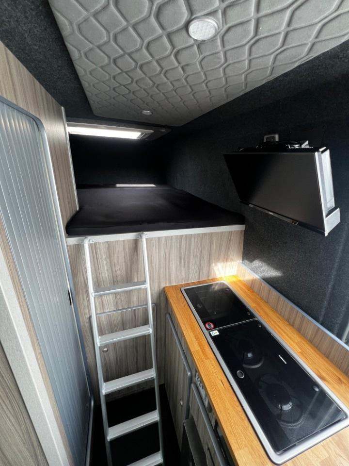 2021 Mercedes Benz Sprinter 3.5t H2 Progressive campervan racehome 5 door Cam...