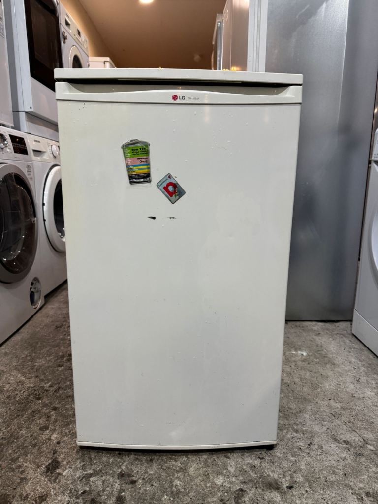 Lg White Under Counter Fridge Freezer With Free Delivery 🚚 
