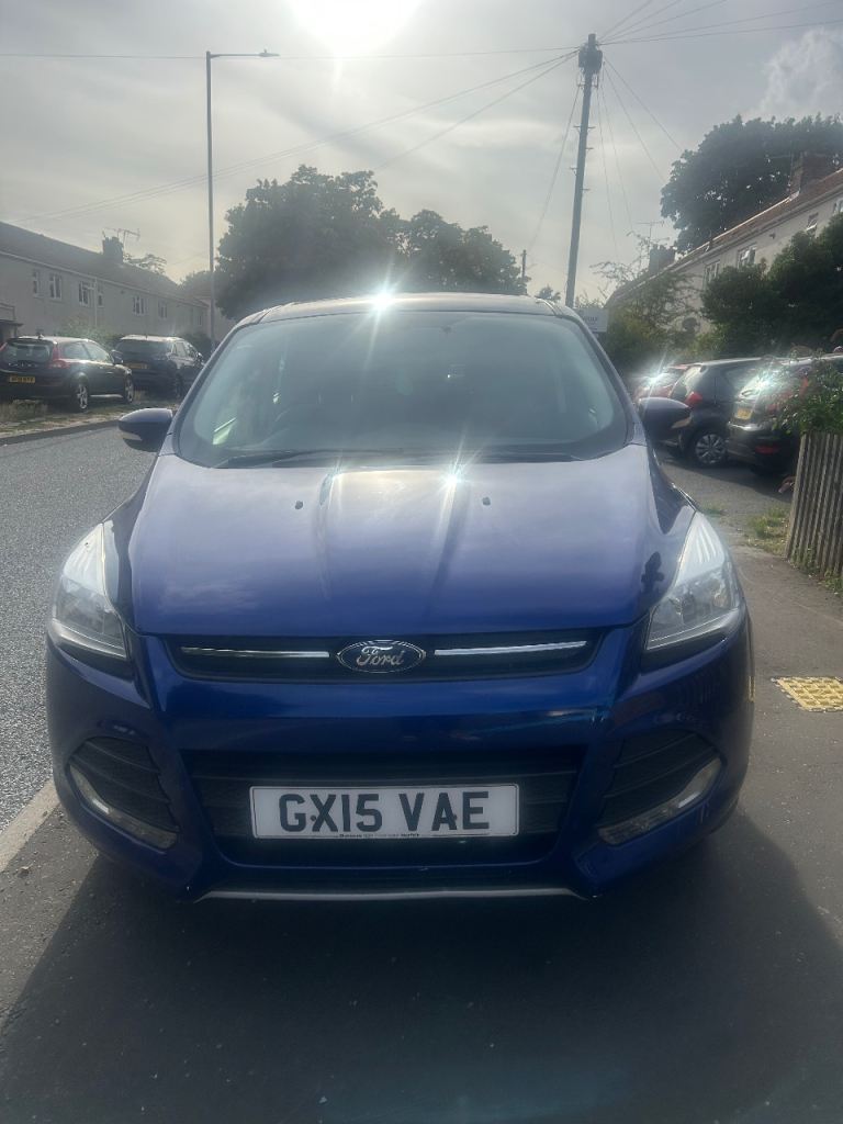 Ford, KUGA, Hatchback, 2015, Manual, 1498 (cc), 5 doors