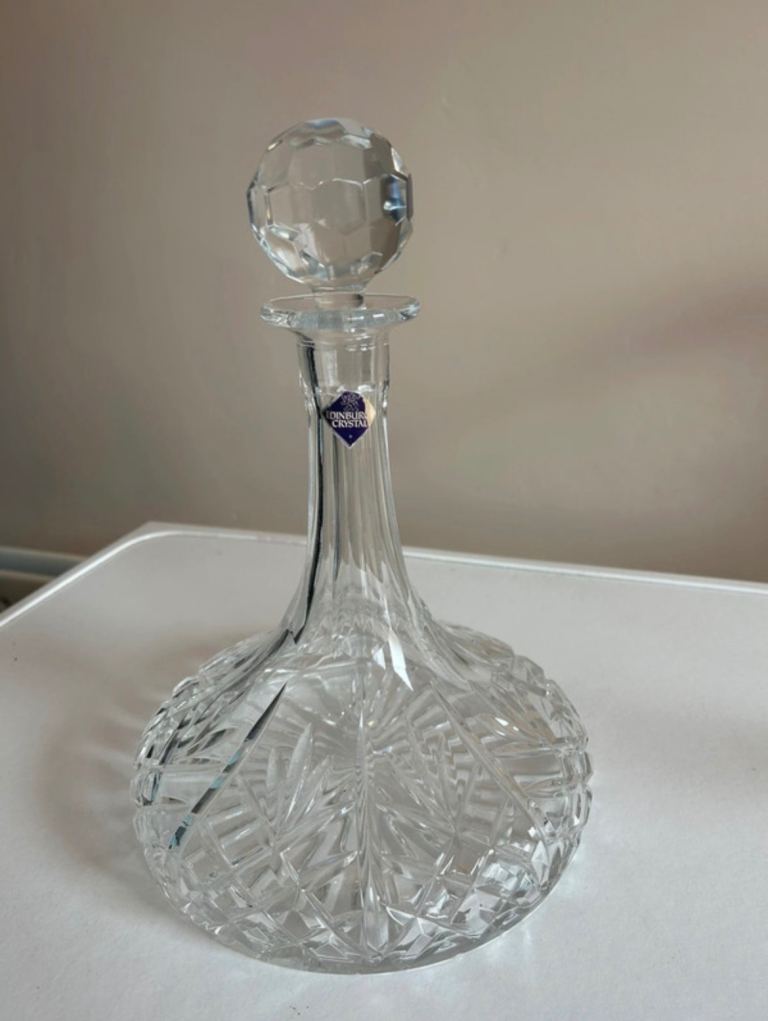 Edinburgh Crystal Cut Glass Decanter Starburst Base Whiskey