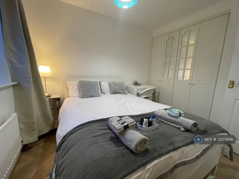 5 bedroom house in Furlong Road, Coventry, CV1 (5 bed) (#3017899)