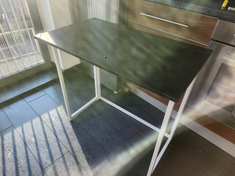 Black table desk medium size folding 