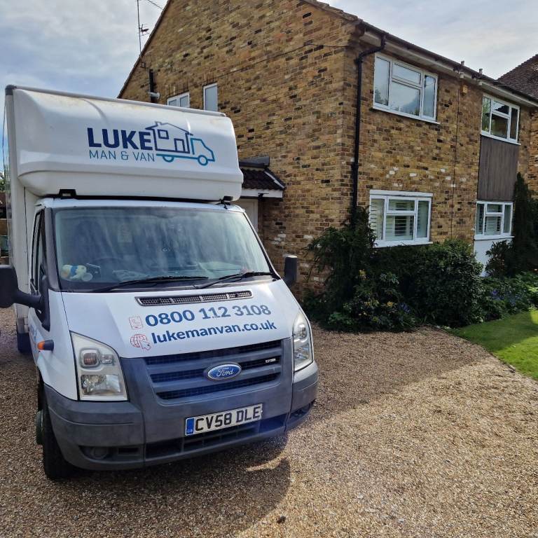 LUKE MAN VAN  - HOUSE REMOVALS IN WARGRAVE , MAN & VAN,  RELIABLE , HELPFUL. FULLY INSURED 