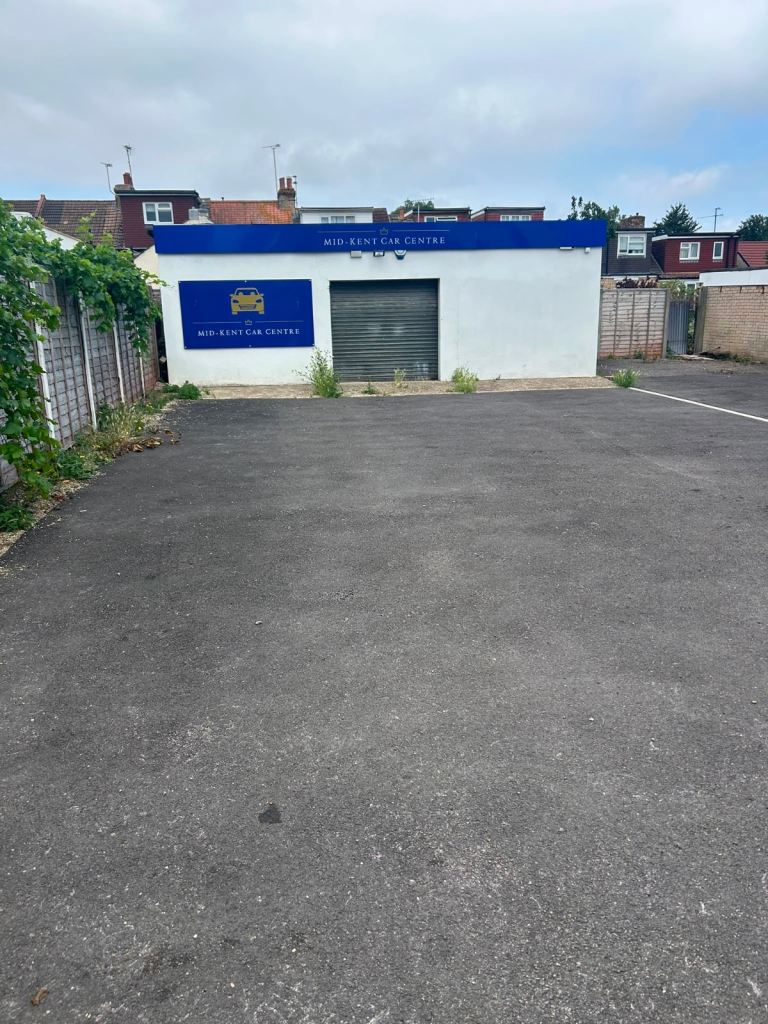 Commercial Yard and Office FOR RENT in Rainham, Kent - AVAILABLE NOW
