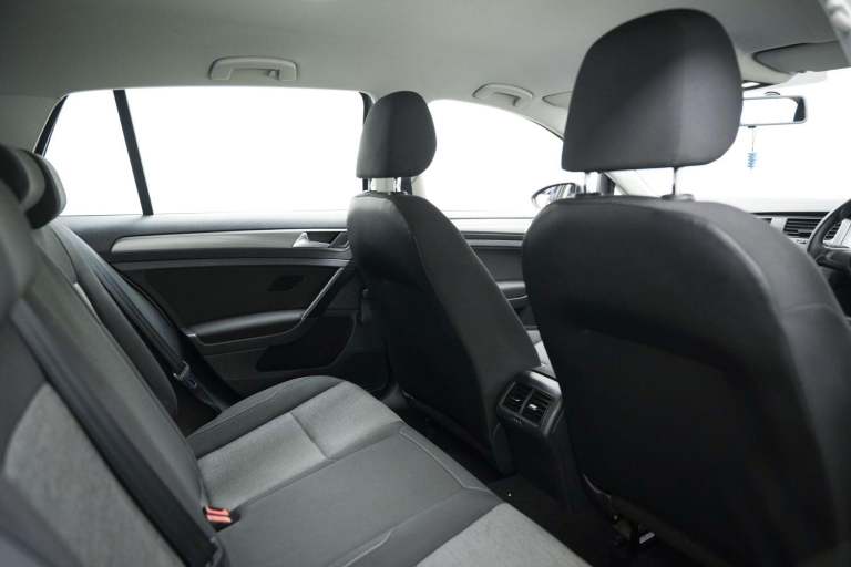  Volkswagen Golf 1.6 TDI BlueMotion Tech S Euro 5 (s/s) 5dr Diesel Manual