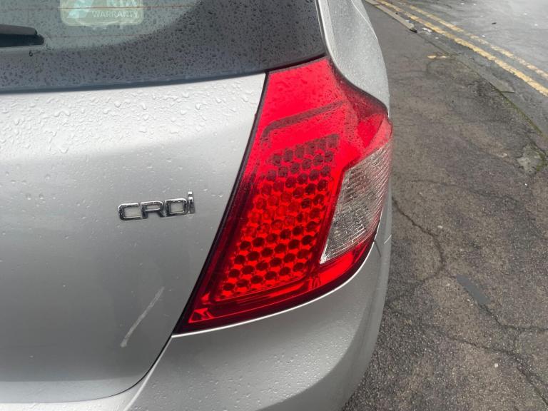 2010 Kia Ceed 1.6 CRDi 1 Euro 4 (s/s) 5dr HATCHBACK Diesel Manual