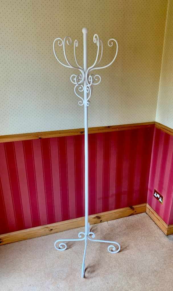 White Metal Hat and Coat Stand – Good Condition