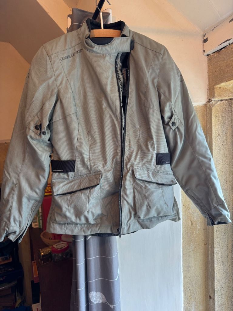 Ladies motorcycle jacket