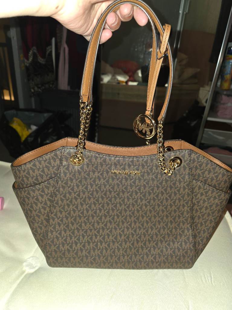 Michael Kors Jet Set Travel Large Chain Tote – Brown/Acorn – Good Condition