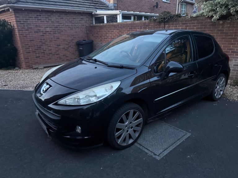 Peugeot, 207, Hatchback, 2011, Manual, 1598 (cc), 5 doors