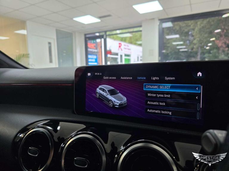 2020 Mercedes-Benz A-Class 1.3 A200 AMG Line (Executive) Euro 6 (s/s) 5dr HATCHBACK Petrol Manual