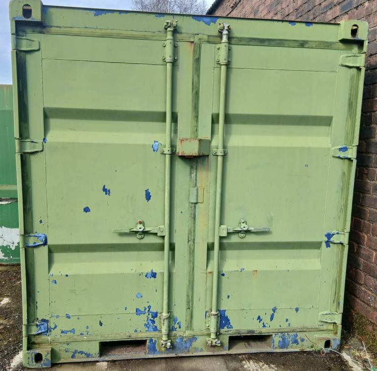 Container