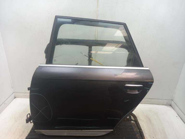 Audi A6 Left Rear Door N/S 2004-2012 Z7l 5 Door Estate 4f0833051g