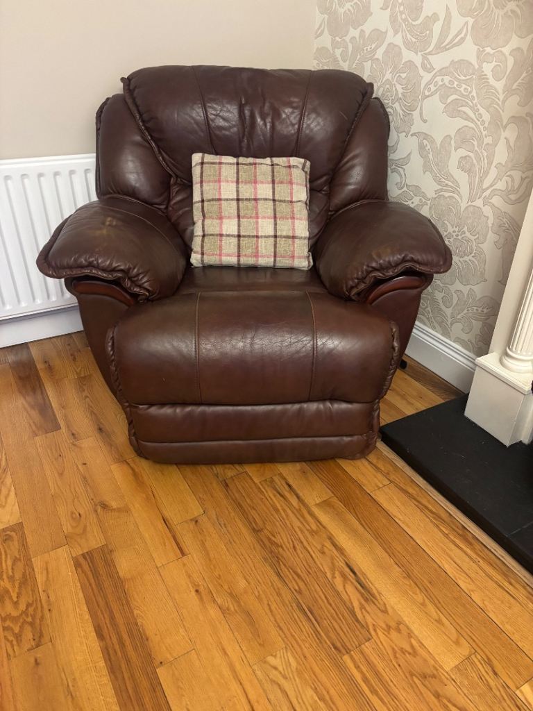 Sofa brown leather