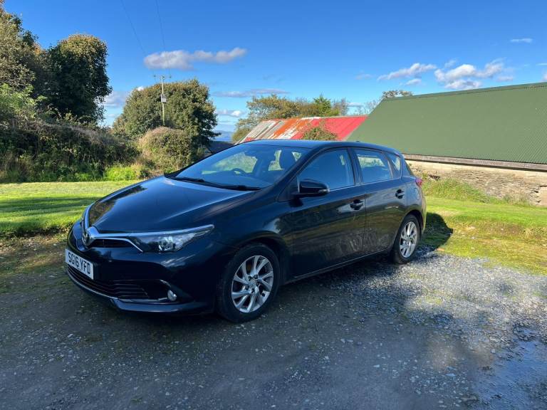 Toyota, AURIS, Hatchback, 2016, Manual, 1598 (cc), 5 doors