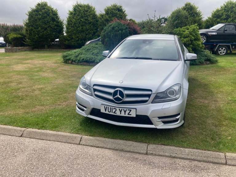 2012 12 Mercedes-Benz C250 2.1TD Blue 7G-Troni CDI AMG MOT 03/2027.