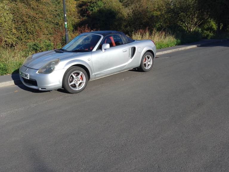 Toyota MR2 convertible 