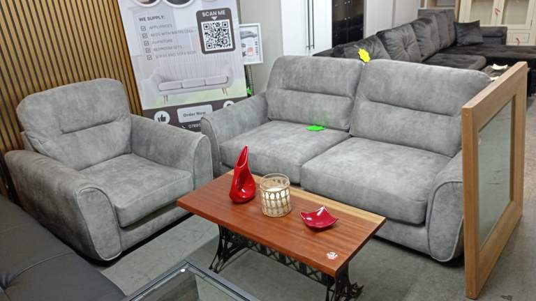 New Grey Fabric 3+Armchair Sofa Set (reduced from £799)