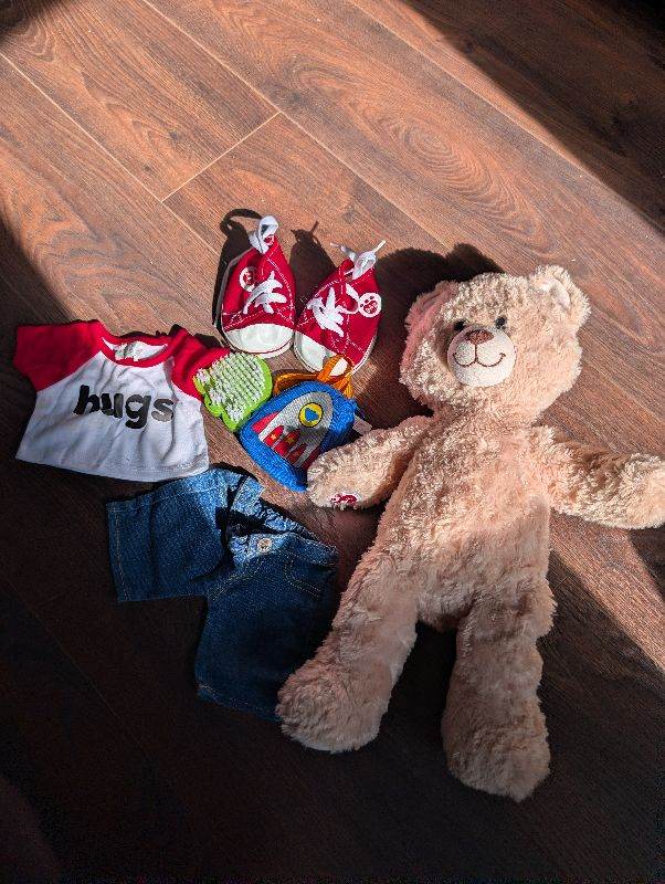 Build a bear teddy and accessories bundle 