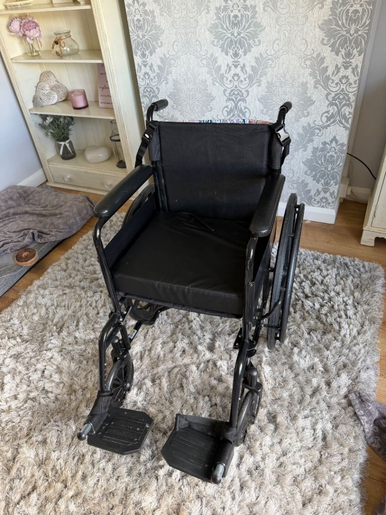 Wheelchair 