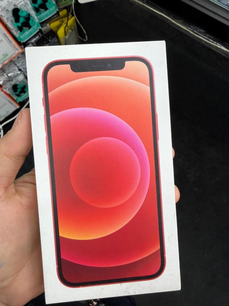 iPhone 12 LIKE NEW BOXED